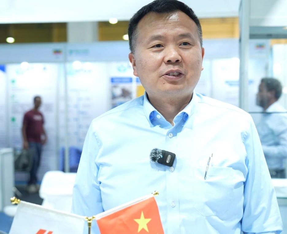 Ruowen Pan, Hulan Biological Vaccine Inc